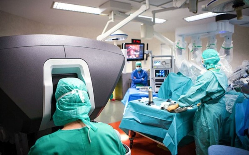 Perú prepara en Brasil a más de 60 especialistas en cirugía robótica