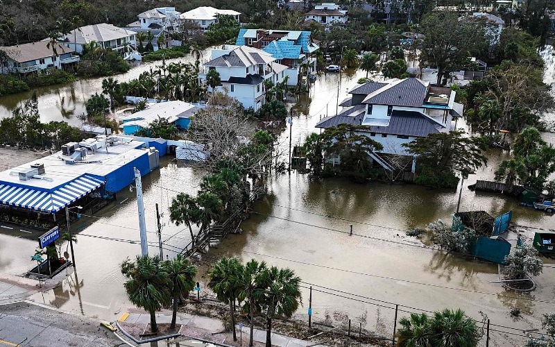 Autoridades de Florida advierten que no es momento de salir debido a las inundaciones