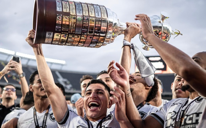Jefferson Savarino se convirtió en el segundo venezolano que gana la Copa Libertadores
