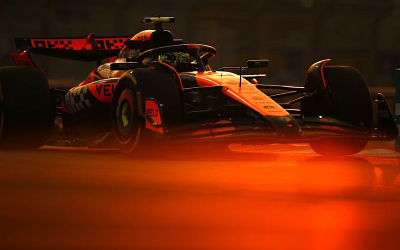 McLaren dominó los entrenamientos libren de Yas Marina