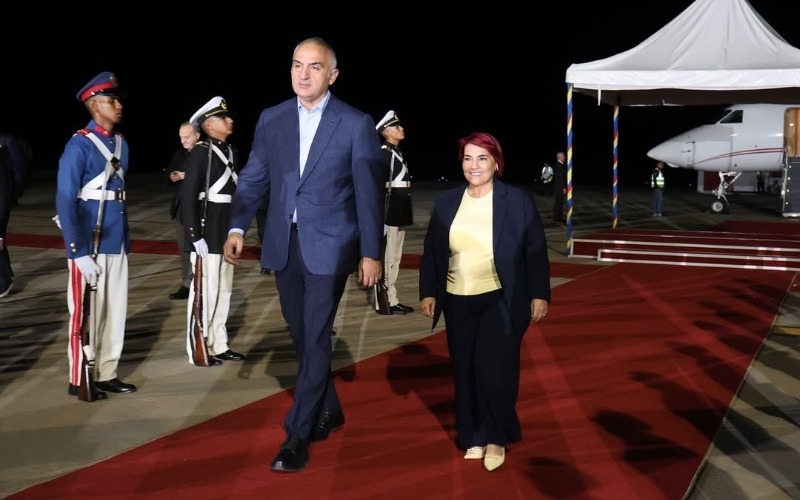 Continúa arribo de delegaciones para la Juramentación Presidencial  de Venezuela