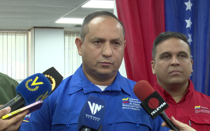 Ministro Ramón Velázquez Araguayán confirmó nueva normativa de ingreso o salida del país