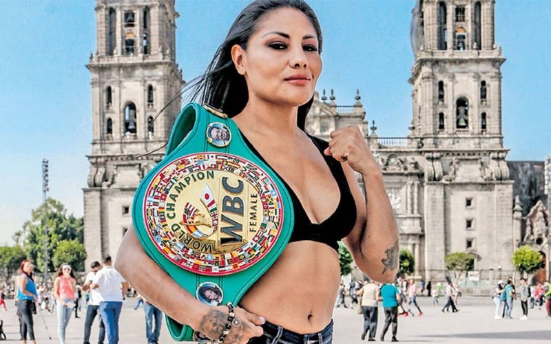 Mexicana Mariana 'Barby' Juárez vence a Paola Rincón en la división supergallo del Consejo Mundial de Boxeo