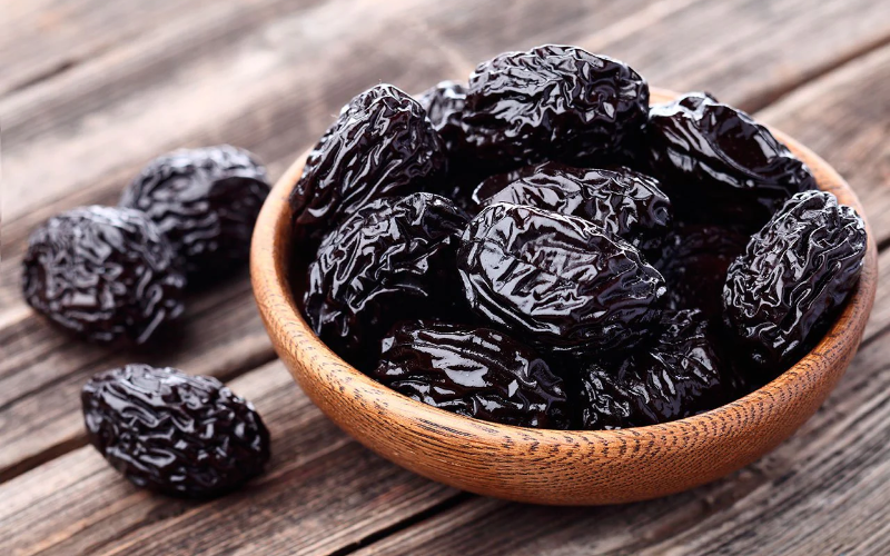 La fruta que mejora la masa muscular, protege los huesos y regula el tránsito intestinal