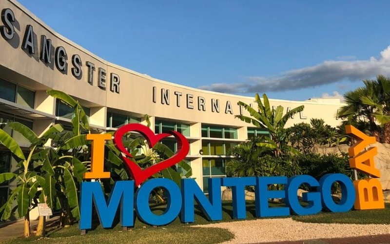 Jamaica construirá un nuevo aeropuerto internacional en la ciudad turística de Negril