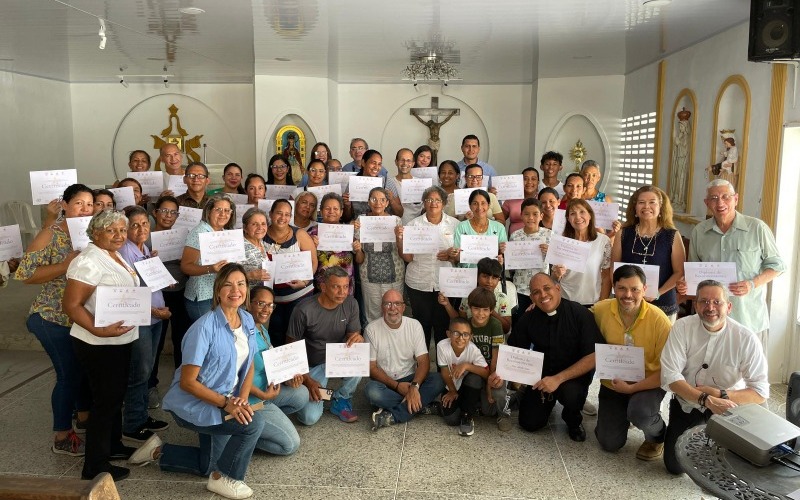 El Movimiento de Espiritualidad Betania dicta el taller “Escuela para la familia y la reconciliación”