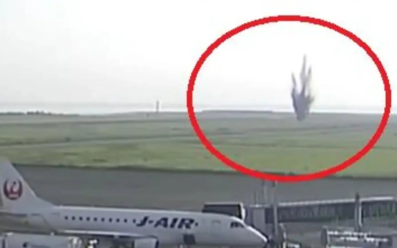 Bomba estadounidense de la II Guerra Mundial estalla en un aeropuerto nipón