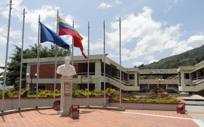Estudiantes de la ULA exigen reactivación del comedor universitario