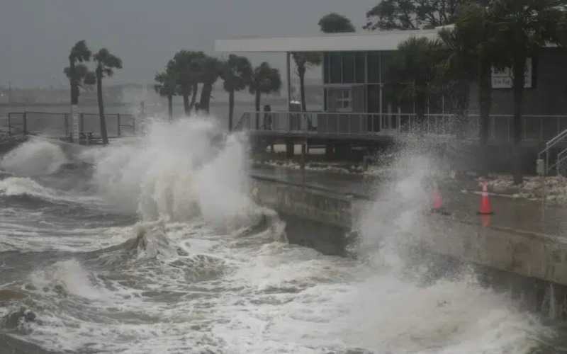 Huracán Milton tocó tierra en la costa oeste de Florida con categoría 3