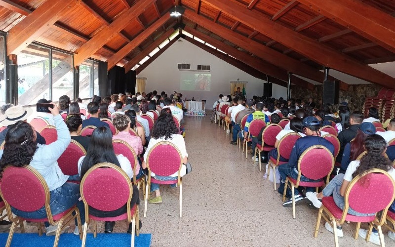 IV Encuentro Binacional de Aviturismo Venezuela – Colombia se celebró en Mérida