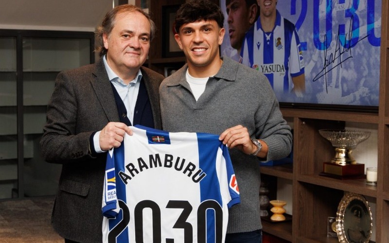 Jon Aramburu y La Real Sociedad renuevan contrato hasta 2030