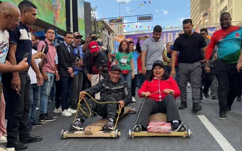 Caracas despliega agenda de actividades en la Avenida Urdaneta