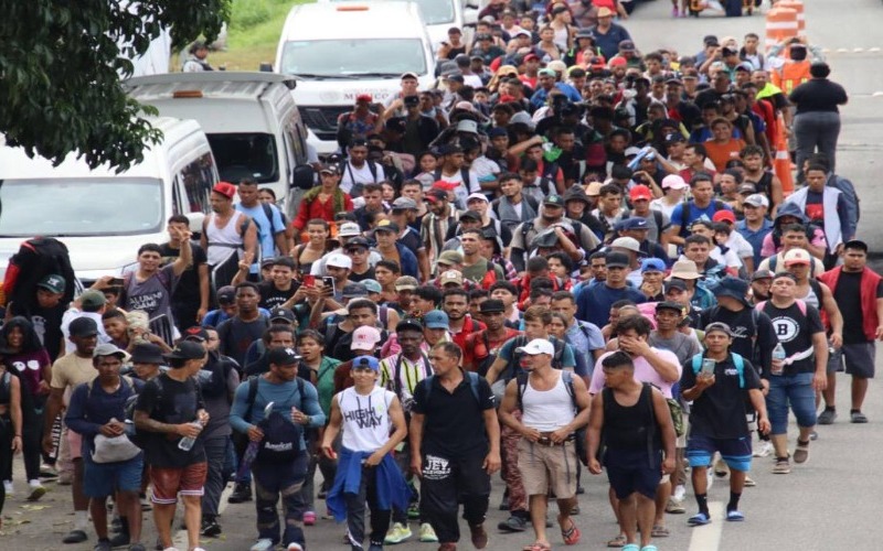 Migrantes impulsan en 2024 el mayor crecimiento demográfico de EE. UU. en más de 20 años
