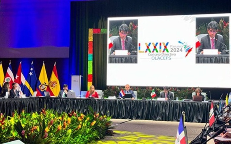 Delegación venezolana comparte experiencias con entes fiscalizadores en Panamá