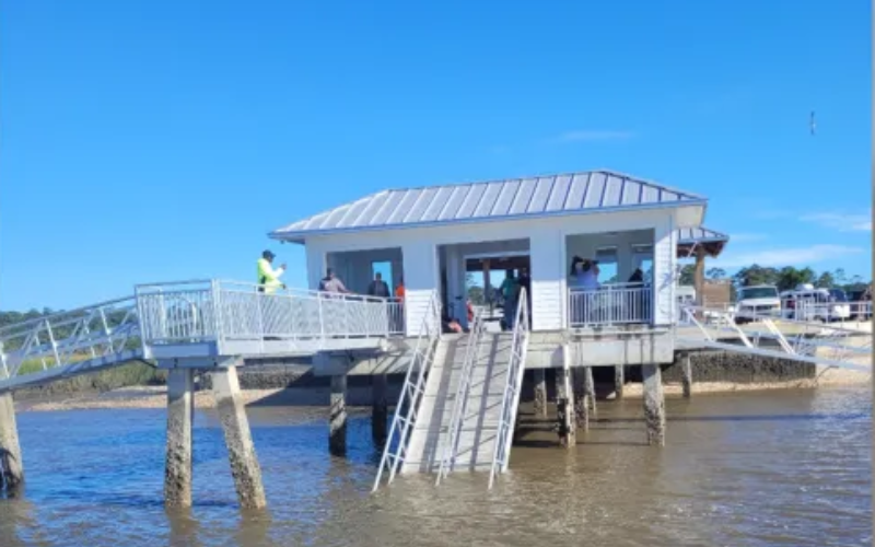 Siete fallecidos al derrumbarse un muelle en Georgia