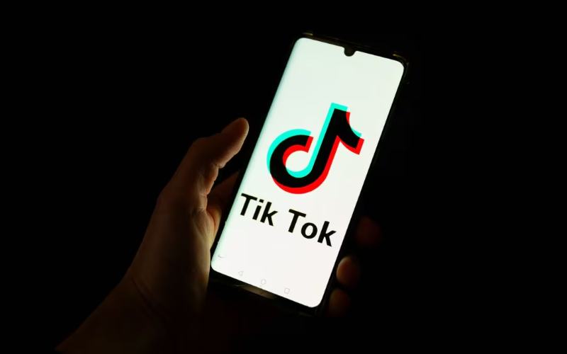 Texas demanda a TikTok por violar la privacidad de los usuarios menores de edad